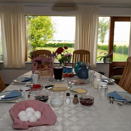 Shalom Bed & Breakfast Gjerlev Екстериор снимка